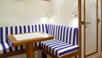 Yacht SAPUCAI -  Crew Mess